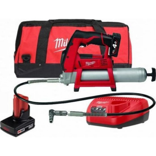 Шприц для змащування акумуляторний MILWAUKEE, M12 GG-401B (зарядний пристрій, 1 акумулятор М12 В4 4Ач, алюмінієва туба, сумка) Шприц для змащування акумуляторний MILWAUKEE, M12 GG-401B (зарядний пристрій, 1 акумулятор М12 В4 4Ач, алюмінієва туба, сумка)