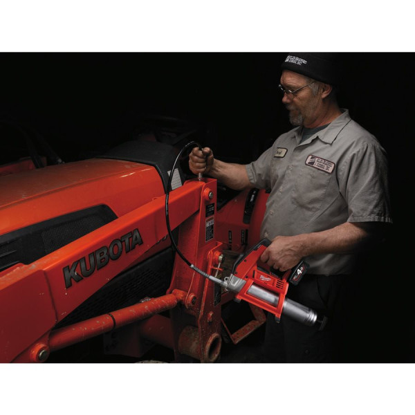 Шприц для змащування акумуляторний MILWAUKEE, M12 GG-401B (зарядний пристрій, 1 акумулятор М12 В4 4Ач, алюмінієва туба, сумка) Шприц для змащування акумуляторний MILWAUKEE, M12 GG-401B (зарядний пристрій, 1 акумулятор М12 В4 4Ач, алюмінієва туба, сумка)