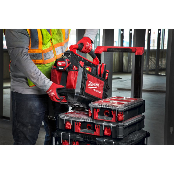 Кейс на колесах PACKOUT MILWAUKEE Кейс на колесах PACKOUT MILWAUKEE