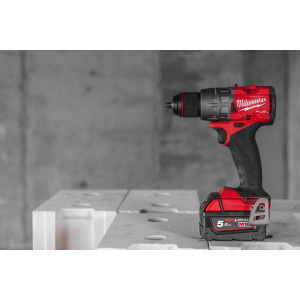 Дриль-шуруповерт акумуляторний безщітковий MILWAUKEE, M18 FDD3-0X,158Нм (каркас, кліпса для ременя, бічна ручка, HD кейс)