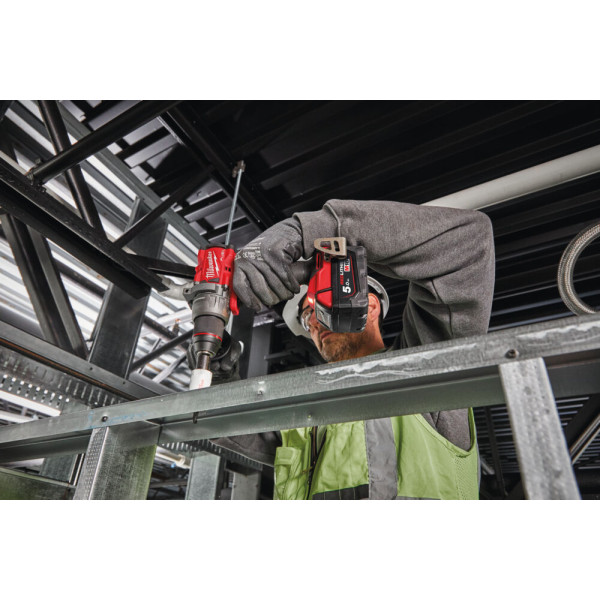 Дриль-шуруповерт акумуляторний безщітковий MILWAUKEE, M18 FDD3-402C, 158Нм (зарядний пристрій М12-18 С, 2 акумулятори М18 В4 4Аг Дриль-шуруповерт акумуляторний безщітковий MILWAUKEE, M18 FDD3-402C, 158Нм (зарядний пристрій М12-18 С, 2 акумулятори М18 В4 4Аг