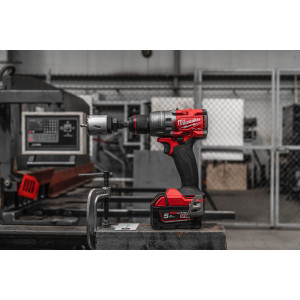 Дриль-шуруповерт акумуляторний безщітковий MILWAUKEE, M18 FDD3-502X, 158Нм (зарядний пристрій М12-18 FC, 2 акумулятори М18 В5 5А