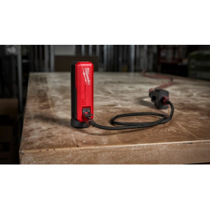 Акумулятор Li-Ion Повербанк 2,1А PPS-301 с зарядним пристроєм USB L4 MILWAUKEE 4932493335