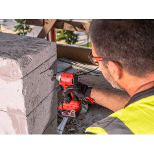 Шуруповерт ударний акумуляторний безщітковий 1/4'' HEX MILWAUKEE, M18 BLIDRC-0. 190Нм (каркас, кліпса для ременя)