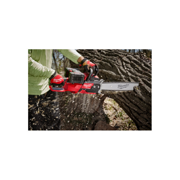 Пила ланцюгова акумуляторна безщіткова MILWAUKEE, M18 F2CHS50-802 (2х18В), шина 50см (каркас) (зарядний пристрій M12-18 FC, 2 ак Пила ланцюгова акумуляторна безщіткова MILWAUKEE, M18 F2CHS50-802 (2х18В), шина 50см (каркас) (зарядний пристрій M12-18 FC, 2 ак