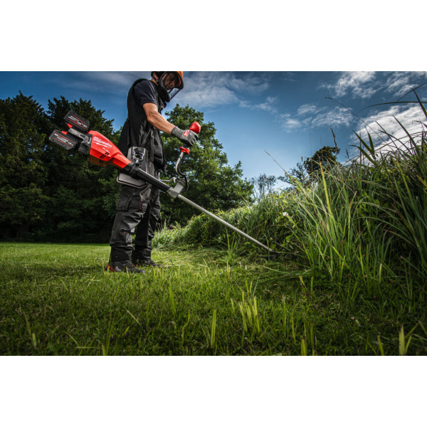 Тример акумуляторний безщiтковий MILWAUKEE, M18 F2BCU-0 (каркас, картонне пакування) Тример акумуляторний безщiтковий MILWAUKEE, M18 F2BCU-0 (каркас, картонне пакування)