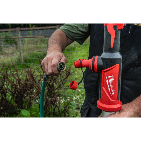 Насос для перекачки води акумуляторний MILWAUKEE, M18 BLSWP-0 (каркас) Насос для перекачки води акумуляторний MILWAUKEE, M18 BLSWP-0 (каркас)