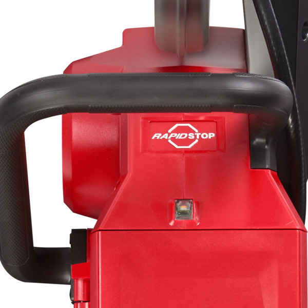Машина відрізна акумуляторна безщіткова MILWAUKEE, M18 FCOS230-121 діаметр 230мм (зарядний пристрій M12-18 FC, 1 акумулятор М18