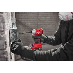 Шуруповерт ударний акумуляторний безщітковий 1/4" HEX MILWAUKEE, M18 BLIDR-0, 190Нм (каркас, кліпса для ременя, картонне пакуван
