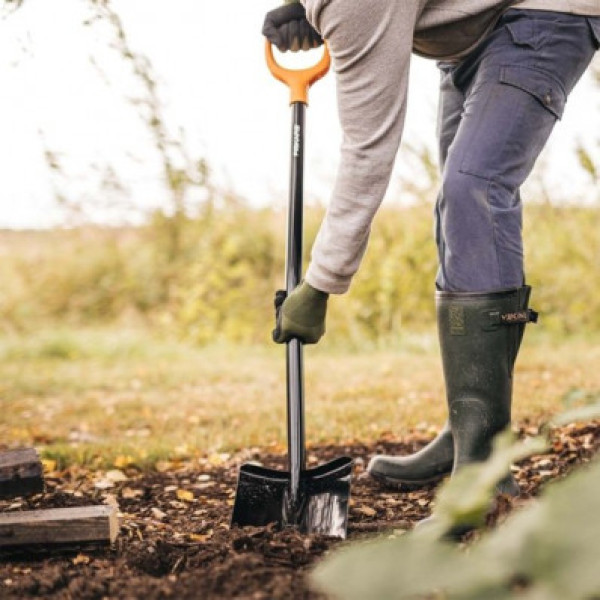 Лопата штикова подовжена FISKARS Solid XL (1067517) Лопата штикова подовжена FISKARS Solid XL (1067517)