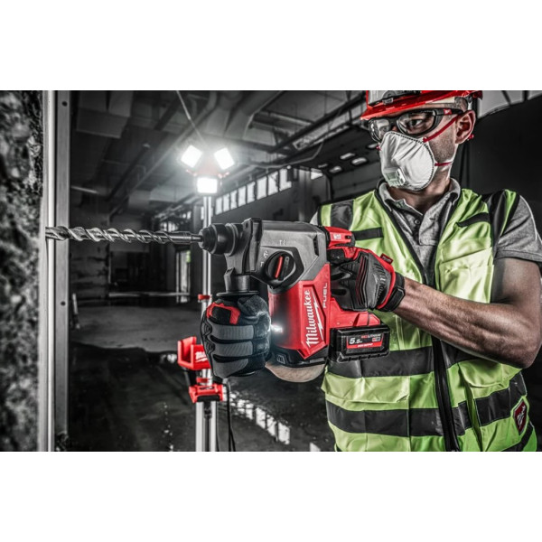 Перфоратор акумуляторний безщітковий SDS-PLUS MILWAUKEE, M18 FH-0X, 2,5Дж (каркас, HDкейс) Перфоратор акумуляторний безщітковий SDS-PLUS MILWAUKEE, M18 FH-0X, 2,5Дж (каркас, HDкейс)