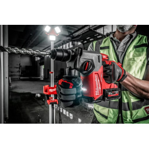 Перфоратор акумуляторний безщітковий SDS-PLUS MILWAUKEE, M18 FHX-0X. 2,5Дж (каркас, патрон FIXTEC 13мм, HDкейс)