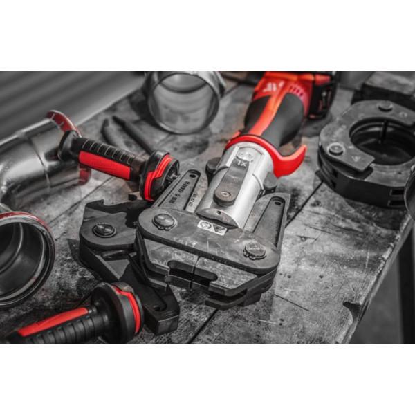 Обтискач гідравлічний акумуляторний для труб MILWAUKEE, M18 BLHPTXL-502C XL (зарядний пристрій M12-18 FC, 2 акумулятори М18 В5 5 Обтискач гідравлічний акумуляторний для труб MILWAUKEE, M18 BLHPTXL-502C XL (зарядний пристрій M12-18 FC, 2 акумулятори М18 В5 5