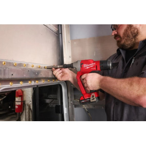 Заклепочник акумуляторний для замкових болтів безщітковий MILWAUKEE M18 ONEFLT-0X, діаметр 4,8-6,4мм (каркас, кліпса на ремінь.