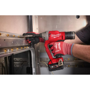Заклепочник акумуляторний для замкових болтів безщітковий MILWAUKEE M18 ONEFLT-0X, діаметр 4,8-6,4мм (каркас, кліпса на ремінь.