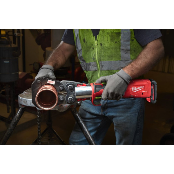 Обтискач гідравлічний акумуляторний для труб MILWAUKEE, M18 ONEBLHPT-302C M-SET (зарядний пристрій М12-18 FC, 2 акумулятори М18 Обтискач гідравлічний акумуляторний для труб MILWAUKEE, M18 ONEBLHPT-302C M-SET (зарядний пристрій М12-18 FC, 2 акумулятори М18