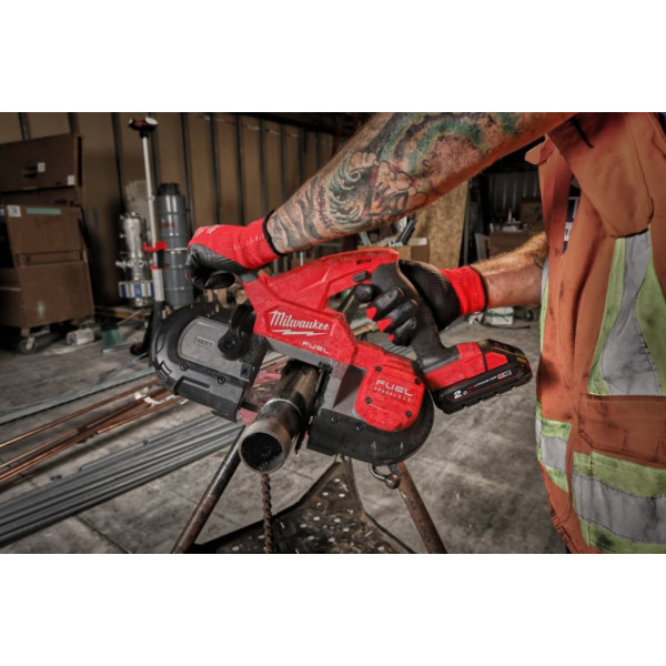Пила стрічкова акумуляторна безщіткова MILWAUKEE, M18 FBS85-0C (каркас, аксесуари, кейс)