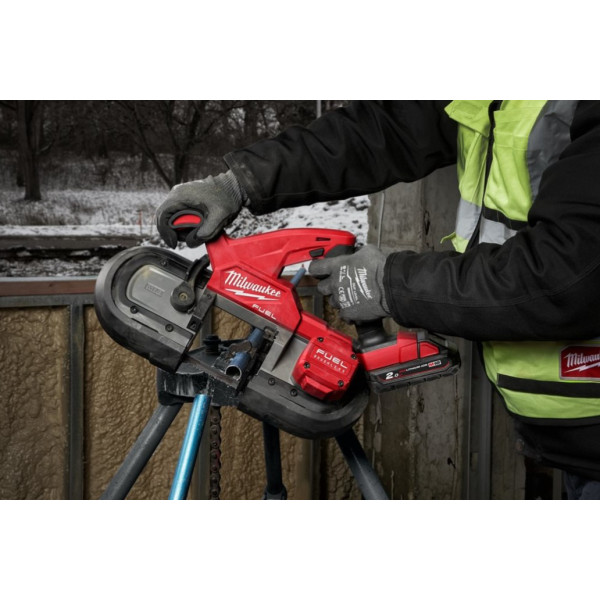 Пила стрічкова акумуляторна безщіткова MILWAUKEE, M18 FBS85-0C (каркас, аксесуари, кейс)