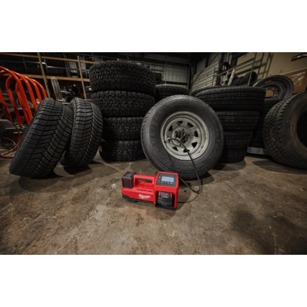 Компрессор повітряний акумуляторний MILWAUKEE, M18 BI-0 (каркас) Компрессор повітряний акумуляторний MILWAUKEE, M18 BI-0 (каркас)
