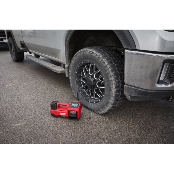 Компрессор повітряний акумуляторний MILWAUKEE, M18 BI-0 (каркас) Компрессор повітряний акумуляторний MILWAUKEE, M18 BI-0 (каркас)