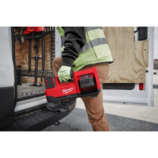 Компрессор повітряний акумуляторний MILWAUKEE, M18 BI-0 (каркас) Компрессор повітряний акумуляторний MILWAUKEE, M18 BI-0 (каркас)
