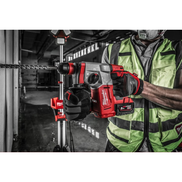 Перфоратор акумуляторний SDS-PLUS MILWAUKEE, M18 BLHX-502X, 2,3 Дж (зарядний пристрій M12-18 FC, 2 акумулятори М18 В5 5Аг, патро