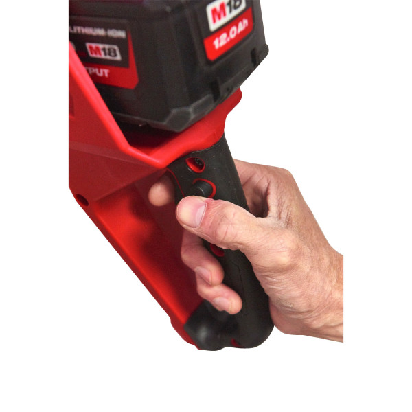 Пила ланцюгова акумуляторна безщіткова MILWAUKEE, M18 FCHS35-0, шина 35см (каркас, ключ, чохол, ланцюг, мастило для ланцюга 75мл Пила ланцюгова акумуляторна безщіткова MILWAUKEE, M18 FCHS35-0, шина 35см (каркас, ключ, чохол, ланцюг, мастило для ланцюга 75мл