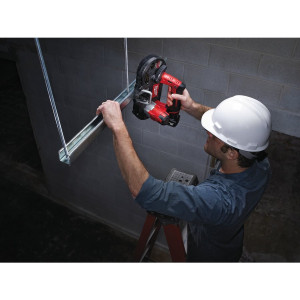Пила стрічкова акумуляторна MILWAUKEE, M12 BS-402C (зарядний пристрій С12 С, 2 акумулятори М12 В4 4Ач, полотно, кейс)