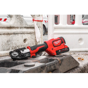 Обтискач гідравлійчний акумуляторний для кабелів MILWAUKEE, M18 HCCT-201C, 53кН (зарядний.пристрій M12-18 FC, 1 акумумулятор М18