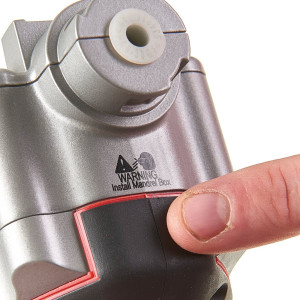 Заклепочник акумуляторний MILWAUKEE, M12 BPRT-0, діаметр заклепок 2,4-4,8мм (каркас, 4 накінечника, ключ, картонне пакування)