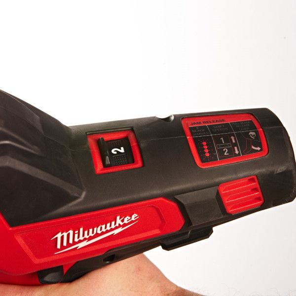 Кабелеріз акумуляторний MILWAUKEE, M12 CC-0, до 32мм (каркас, картонне пакування)