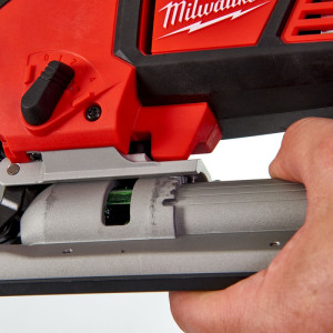 Лобзик акумуляторний MILWAUKEE, M18 BJS-402С (зарядний пристрій М12-18 С, 2 акумулятори М18 В4 4Аг, аксесуари, кейс)
