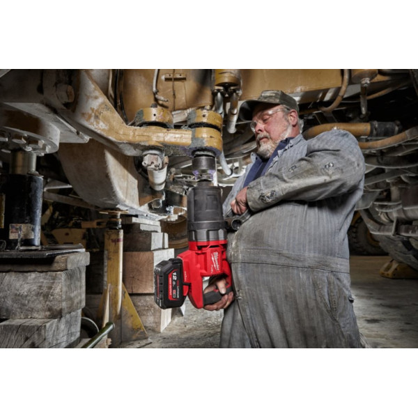 Гайковерт акумуляторний безщітковий 1'' MILWAUKEE, M18 ONEFHIWF1D-0C, 2711Нм, з кільцем (каркас, кейс)