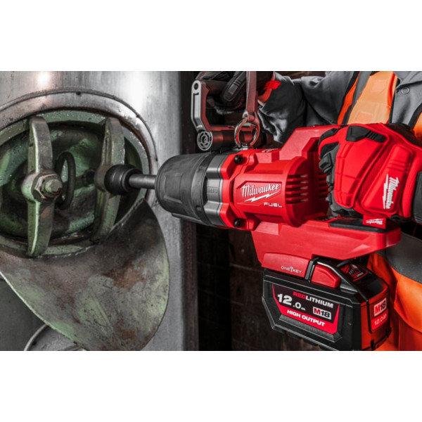 Гайковерт акумуляторний безщітковий 1'' MILWAUKEE, M18 ONEFHIWF1D-0C, 2711Нм, з кільцем (каркас, кейс)