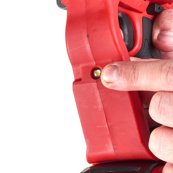 Гайковерт акумуляторний безщітковий 1'' MILWAUKEE, M18 ONEFHIWF1-0X, 2400Нм, з кільцем (каркас, HD кейс)