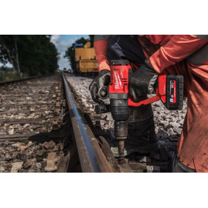 Гайковерт акумуляторний безщітковий 1'' MILWAUKEE, M18 ONEFHIWF1-0X, 2400Нм, з кільцем (каркас, HD кейс)