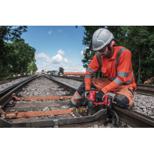 Гайковерт акумуляторний безщітковий 1'' MILWAUKEE, M18 ONEFHIWF1-0X, 2400Нм, з кільцем (каркас, HD кейс)