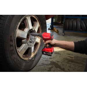 Гайковерт акумуляторний безщітковий 1/2'' MILWAUKEE, M18 FIW2F12-0Х, 339Нм, з кільцем (каркас, кліпса для реміня, HDкейс)
