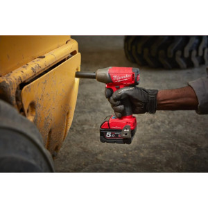 Гайковерт акумуляторний безщітковий 1/2'' MILWAUKEE, M18 FIW2F12-0Х, 339Нм, з кільцем (каркас, кліпса для реміня, HDкейс)