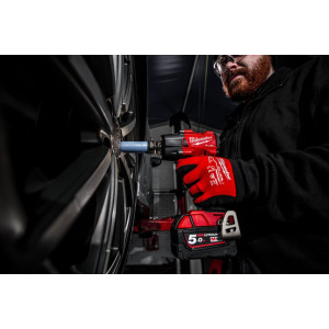 Гайковерт акумуляторний безщітковий 1/2'' MILWAUKEE, M18 FMTIW2P12-502X, 881Нм, з піном (зарядний пристрій M12-18 FC, 2 акумулят