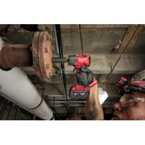 Гайковерт акумуляторний безщітковий 1/2'' MILWAUKEE, M18 FMTIW2P12-502X, 881Нм, з піном (зарядний пристрій M12-18 FC, 2 акумулят