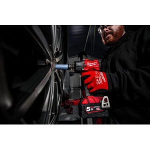 Гайковерт акумуляторний безщітковий 1/2'' MILWAUKEE, M18 FMTIW2F12-0Х, 881Нм, з кільцем (каркас, кліпса для реміня, HDкейс)