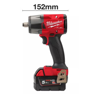 Гайковерт акумуляторний безщітковий MILWAUKEE 1/2" (881 Нм) M18 FMTIW2F12-502X, з фрикційним кільцем, (зарядний пристрій M12-18