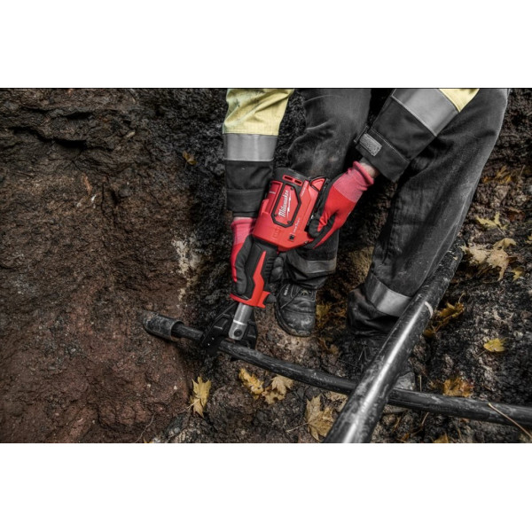 Кабелеріз гідравлічний акумуляторний MILWAUKEE, M18 ONEHCC-0C FSW (каркас, кейс) Кабелеріз гідравлічний акумуляторний MILWAUKEE, M18 ONEHCC-0C FSW (каркас, кейс)