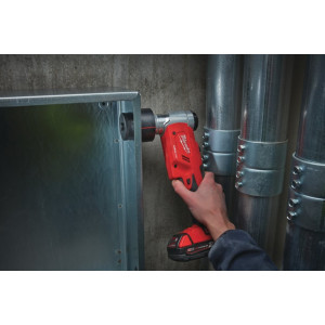 Пробійник гідравлічний для отворів акумуляторний FORCE LOGIC MILWAUKEE M18 HKP-201CA (зарядний пристрій М12-18 С, 1 акумулятор М