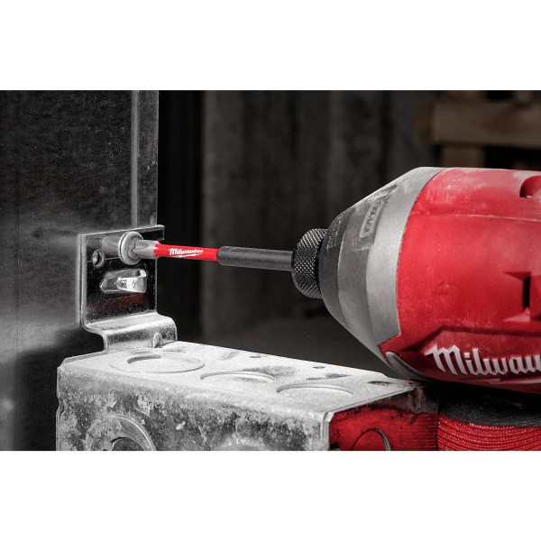 Біта SHOCKWAVE MILWAUKEE, PH2, 90мм Біта SHOCKWAVE MILWAUKEE, PH2, 90мм