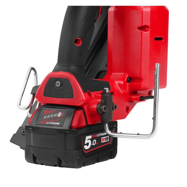 Пістолет цвяхозабивний акумуляторний безщітковий MILWAUKEE M18 FFNS-502C (зарядний пристрій M12-M18 FC, 2 акумулятори M18 B5 5Аг Пістолет цвяхозабивний акумуляторний безщітковий MILWAUKEE M18 FFNS-502C (зарядний пристрій M12-M18 FC, 2 акумулятори M18 B5 5Аг